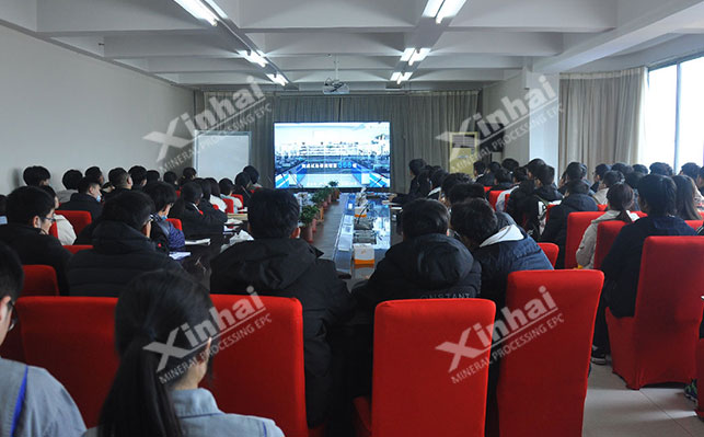 山東科技大學(xué)師生合影 山東科技大學(xué)師生合影